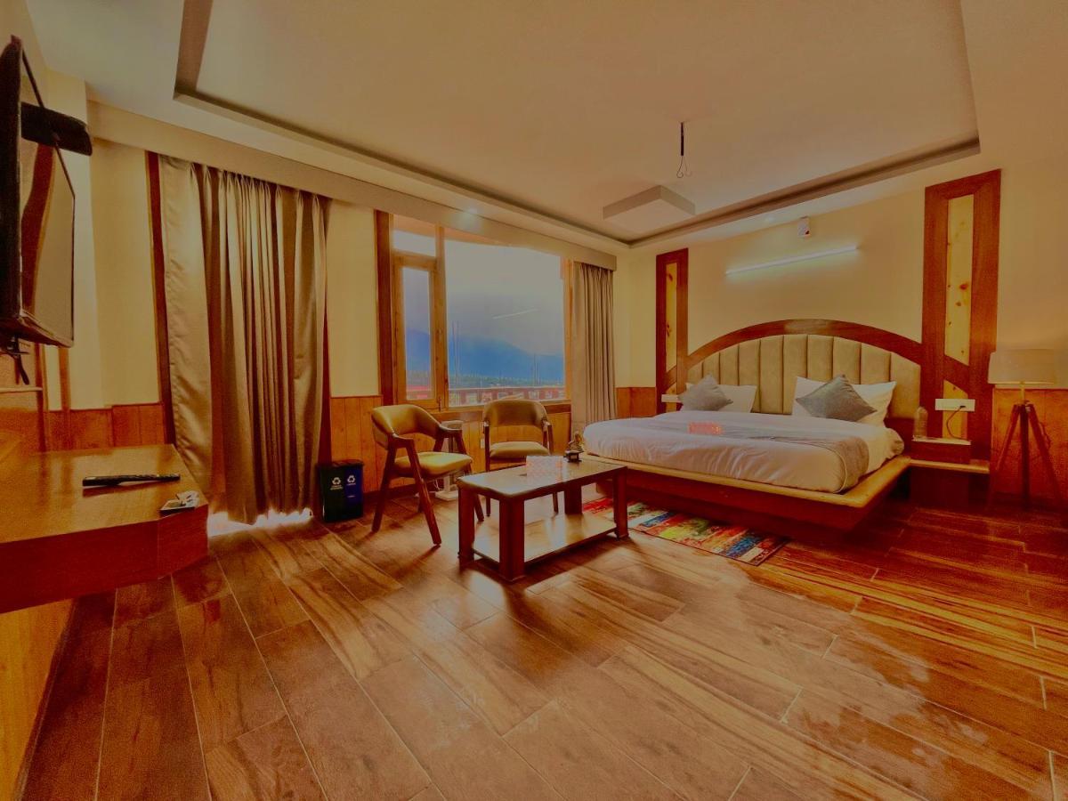 Le Green Resort, Mall Road Manali Zewnętrze zdjęcie