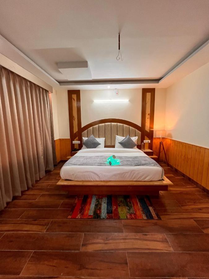 Le Green Resort, Mall Road Manali Zewnętrze zdjęcie