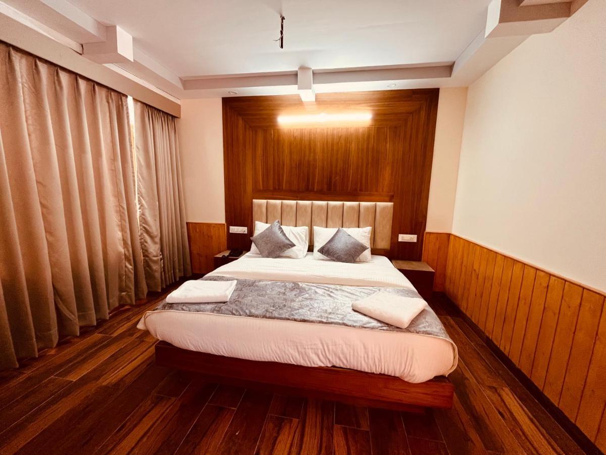 Le Green Resort, Mall Road Manali Zewnętrze zdjęcie
